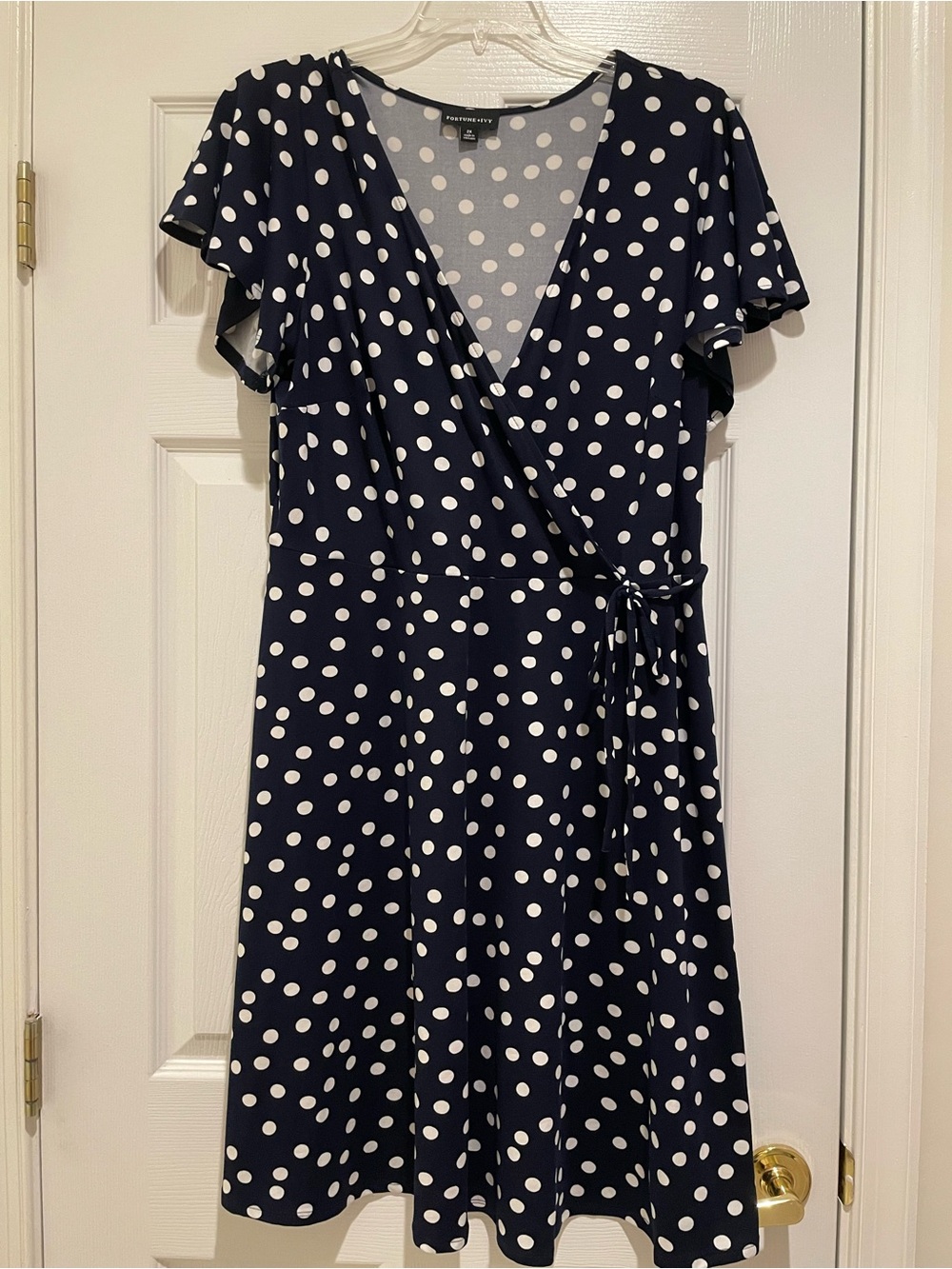 Women’s Navy Polka Dot Wrap Dress with White Dots Size 2x, Excellent shape, $25